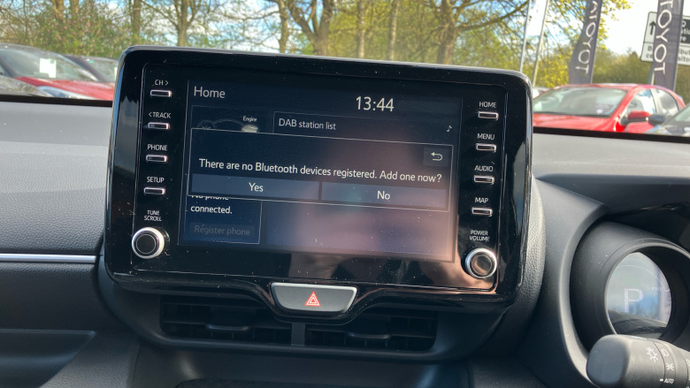 Toyota Yaris 1.5 Hybrid Design 5dr CVT Hybrid Hatchback